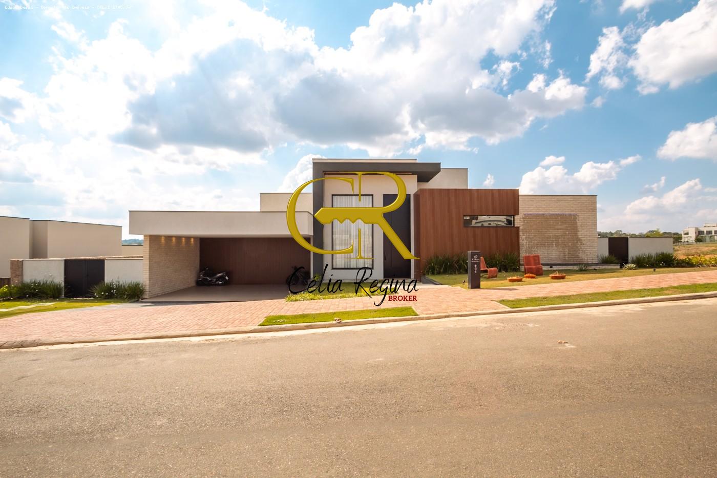 Casa em Condom�nio